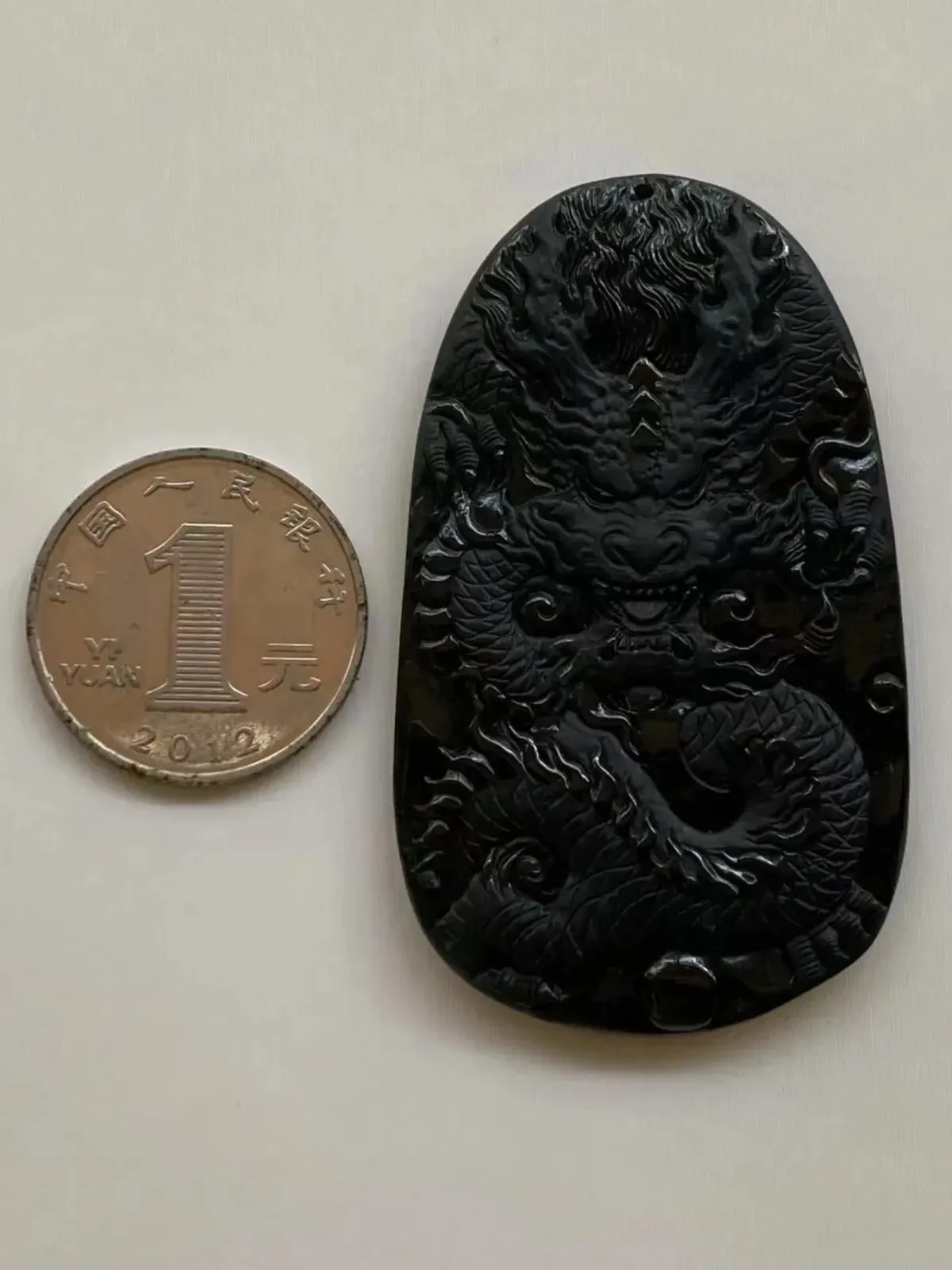 墨翠【龙行天下】细腻干净，黑度好，性价比高，雕工精湛，打灯透绿.