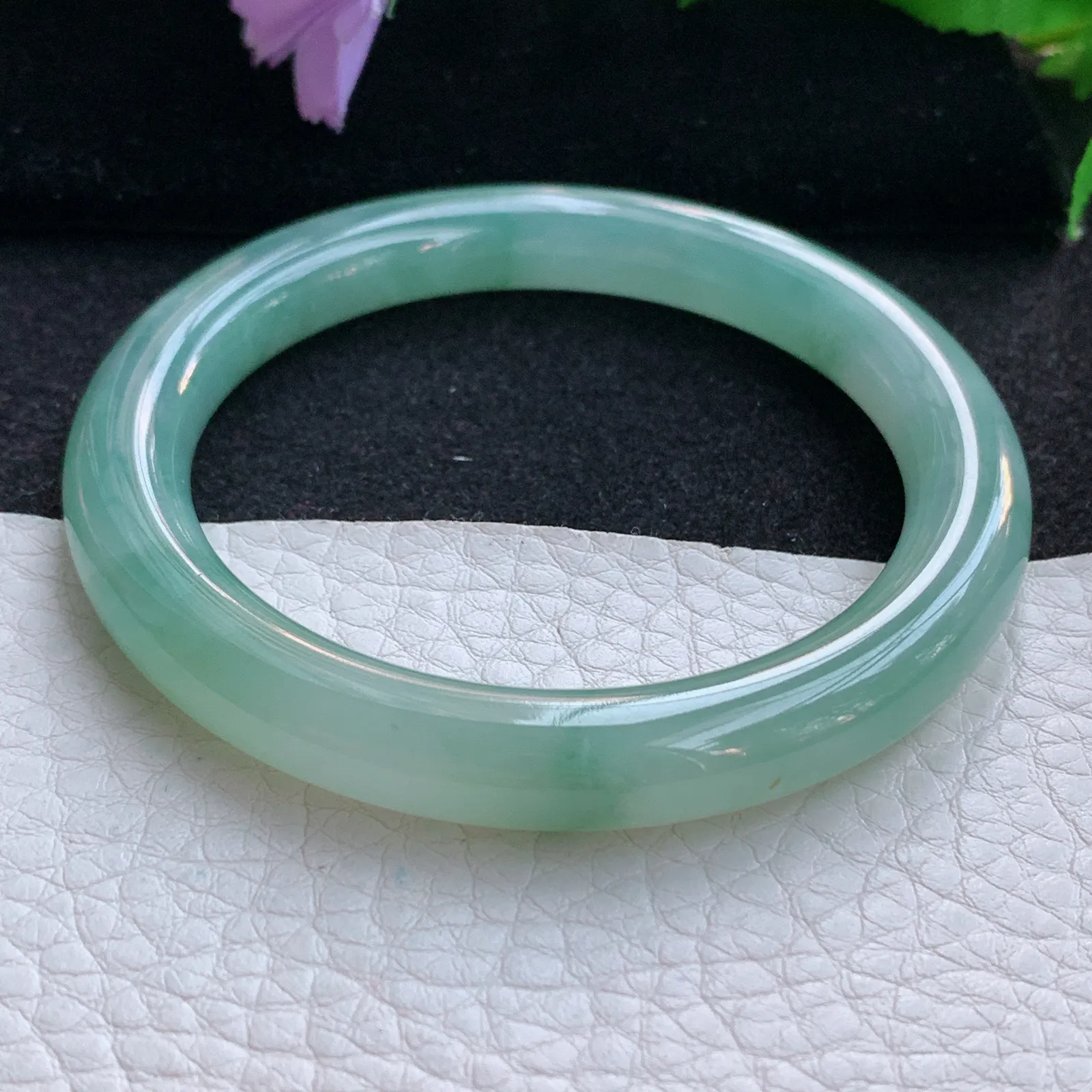 n小圈口52*8.3*8.8叮当镯 翡翠a货玉手镯雅韵圆条珠宝玉手环