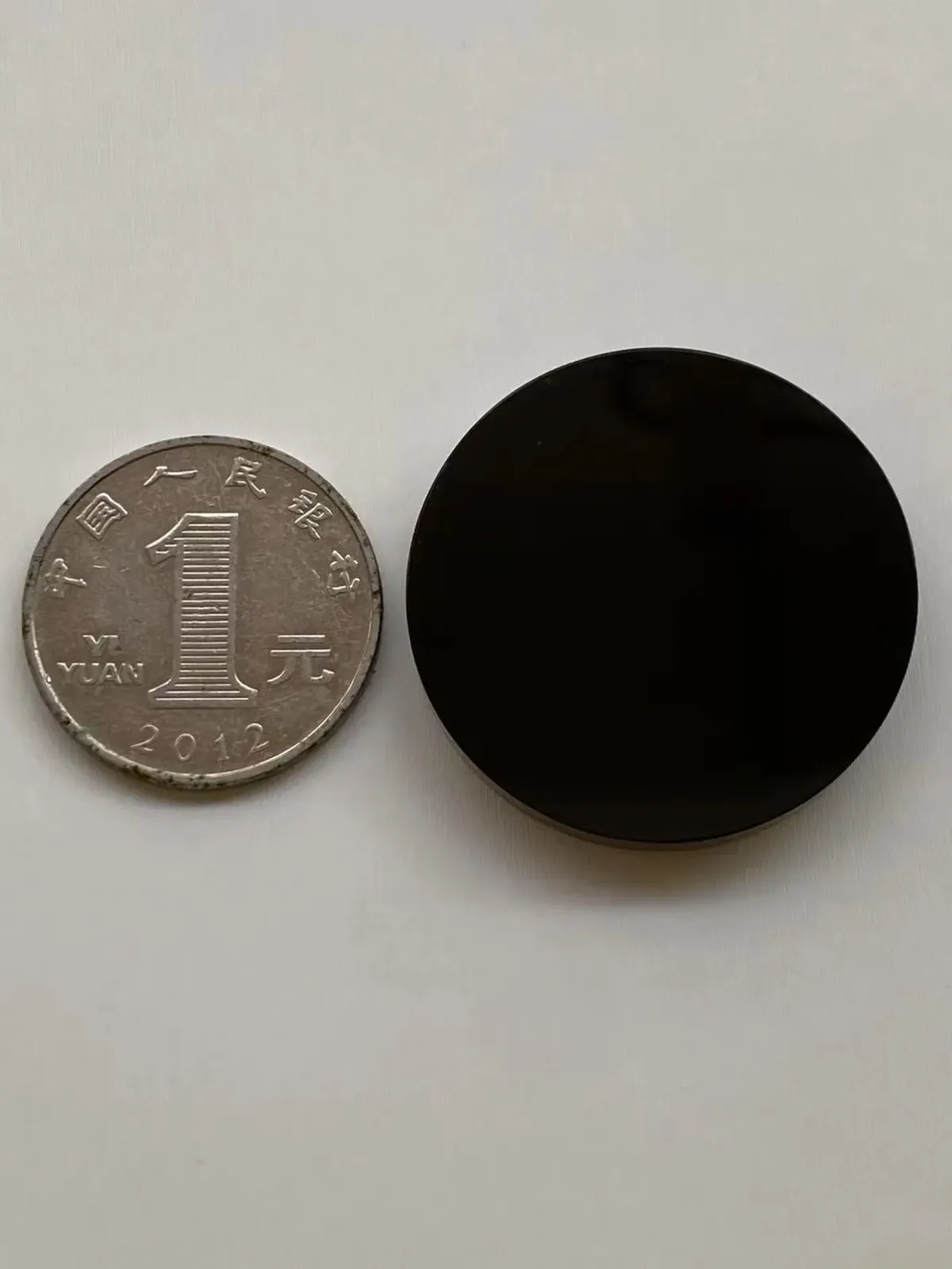 墨翠【平安扣】细腻干净，黑度极黑、性价比高，雕工精湛，打灯透绿.