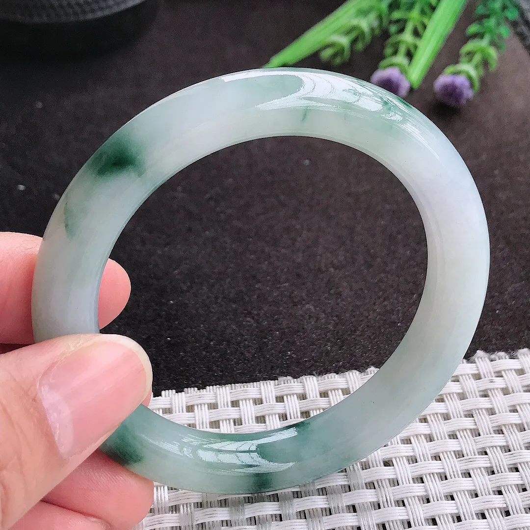 天然A货翡翠53/10.5/9.5老坑精美冰润飘花圆条手镯玉镯
