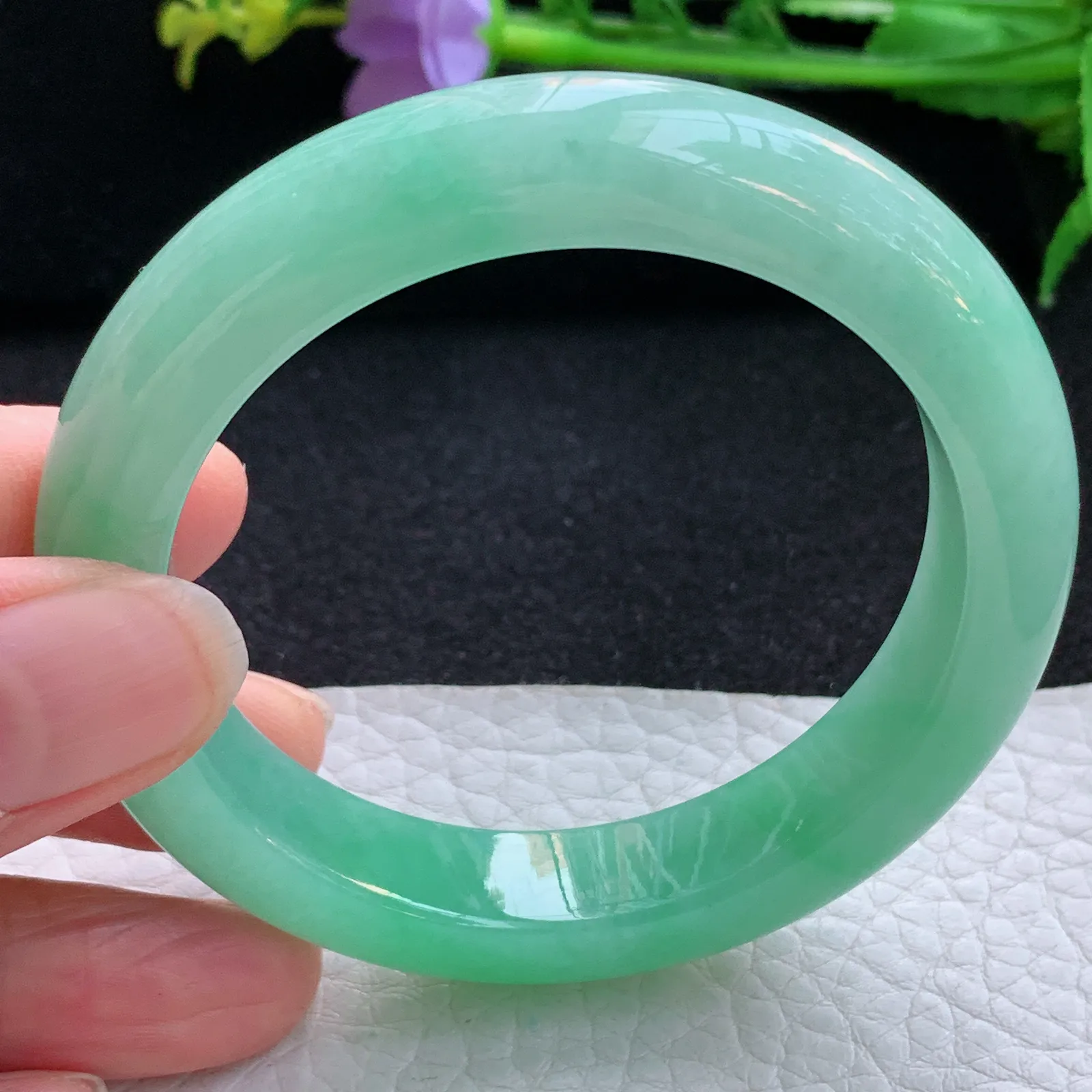 js小圈口53*11.8*9平安镯 翡翠a货玉手镯冰胶满绿宽边珠宝玉手环