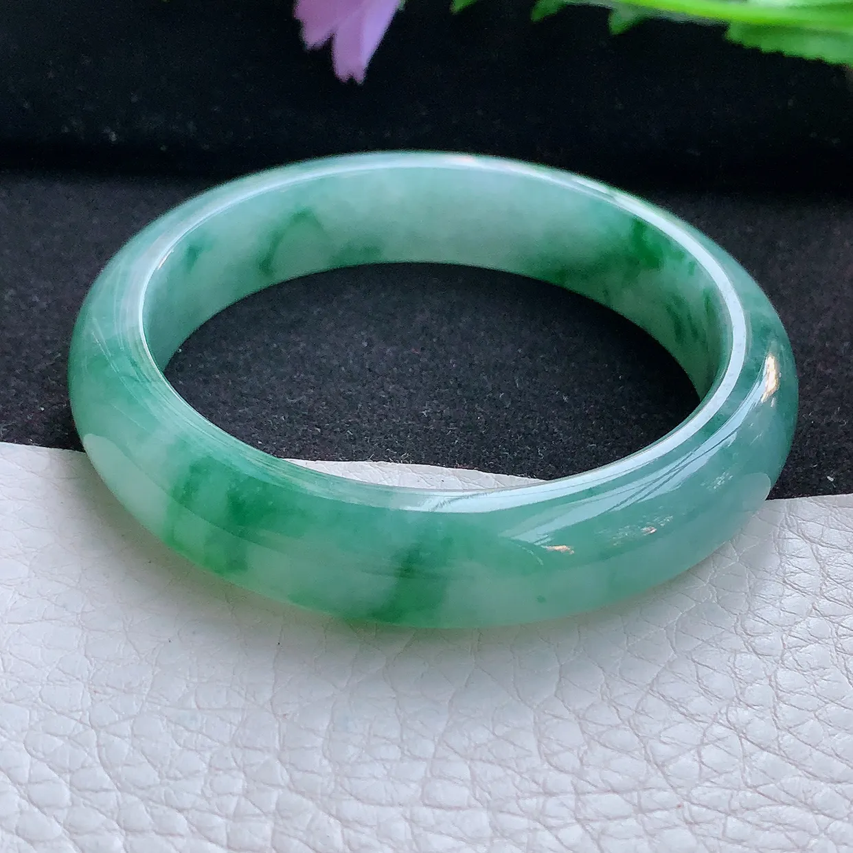 r自然光55*12.3*7.8平安镯 翡翠a货玉手镯冰飘花宽边珠宝玉手环