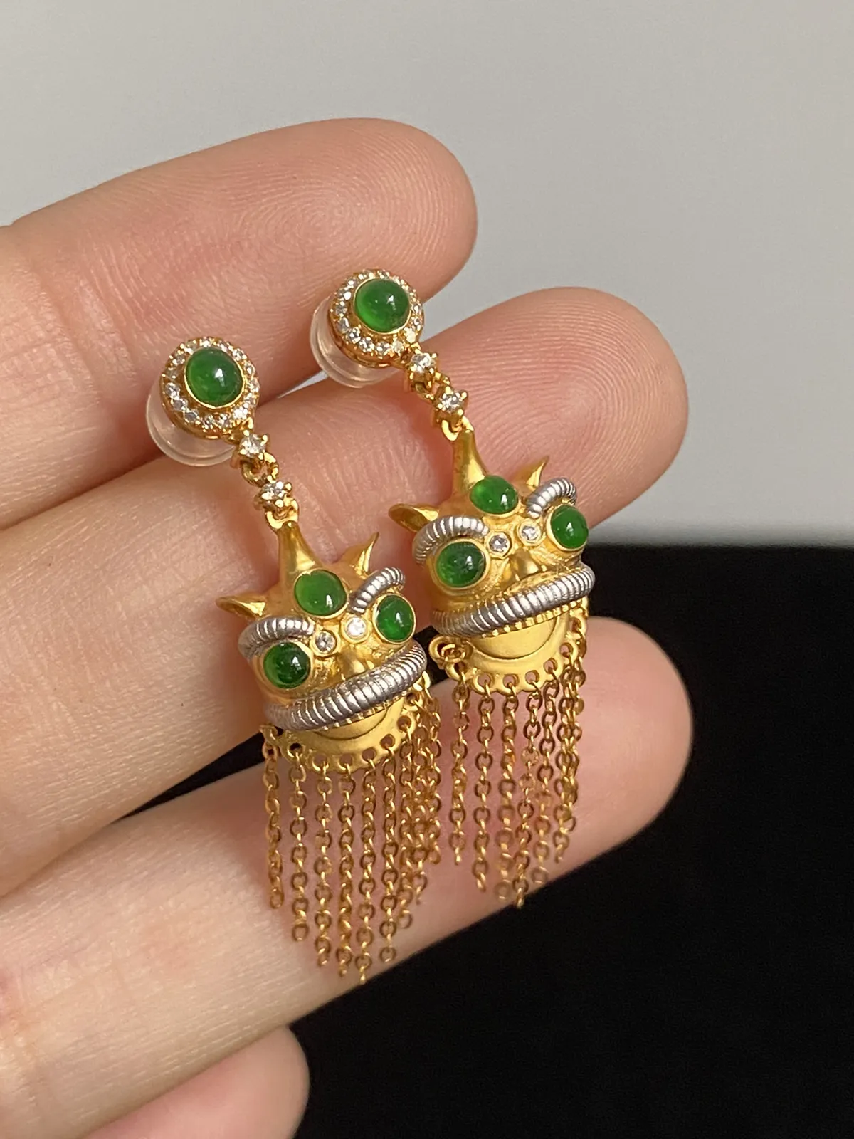 翡翠耳坠，印记：G18K,伴钻石