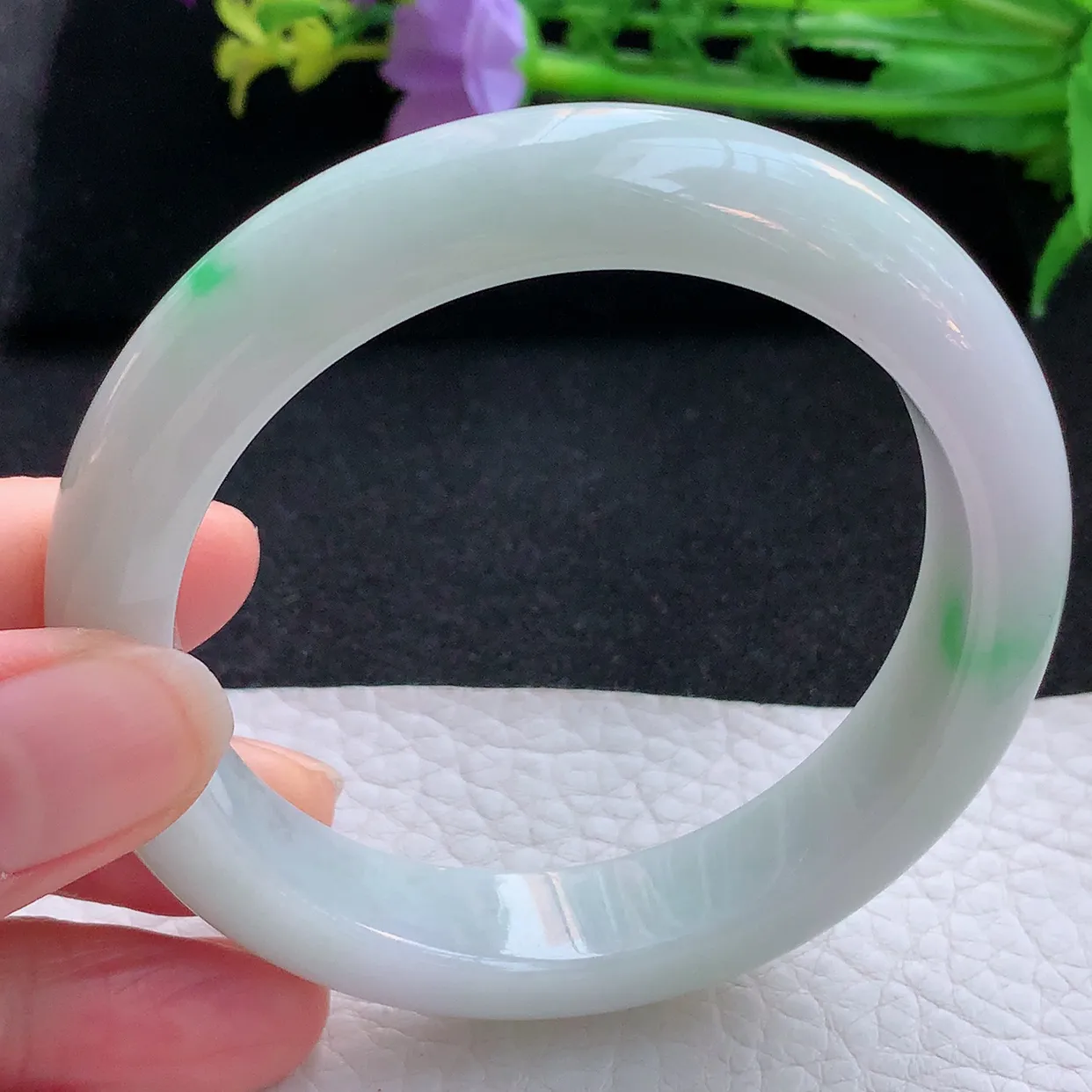 xx自然光57.5*12.8*9平安镯 翡翠a货玉手镯淡春带彩宽边珠宝玉手环