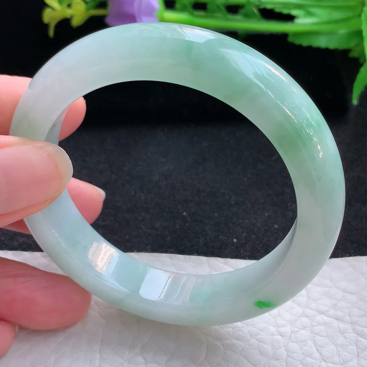 zjf小圈口52.5*12.5*8.3平安镯 翡翠a货玉手镯清新飘绿宽边珠宝玉手环