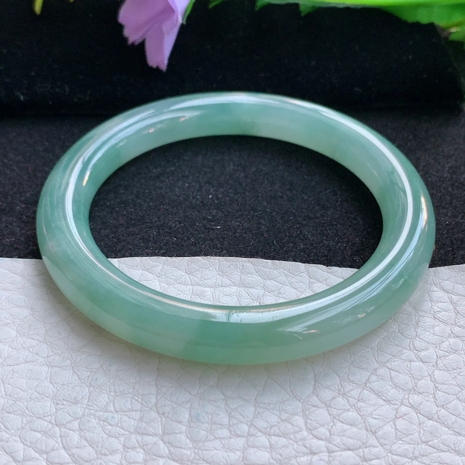 n小圈口52*8.3*8.8叮当镯 翡翠a货玉手镯雅韵圆条珠宝玉手环