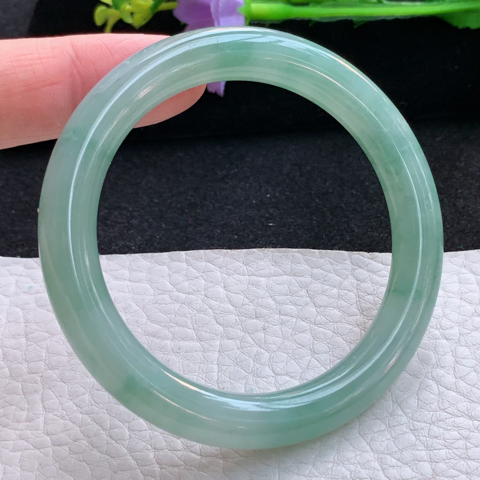 n小圈口52*8.3*8.8叮当镯 翡翠a货玉手镯雅韵圆条珠宝玉手环