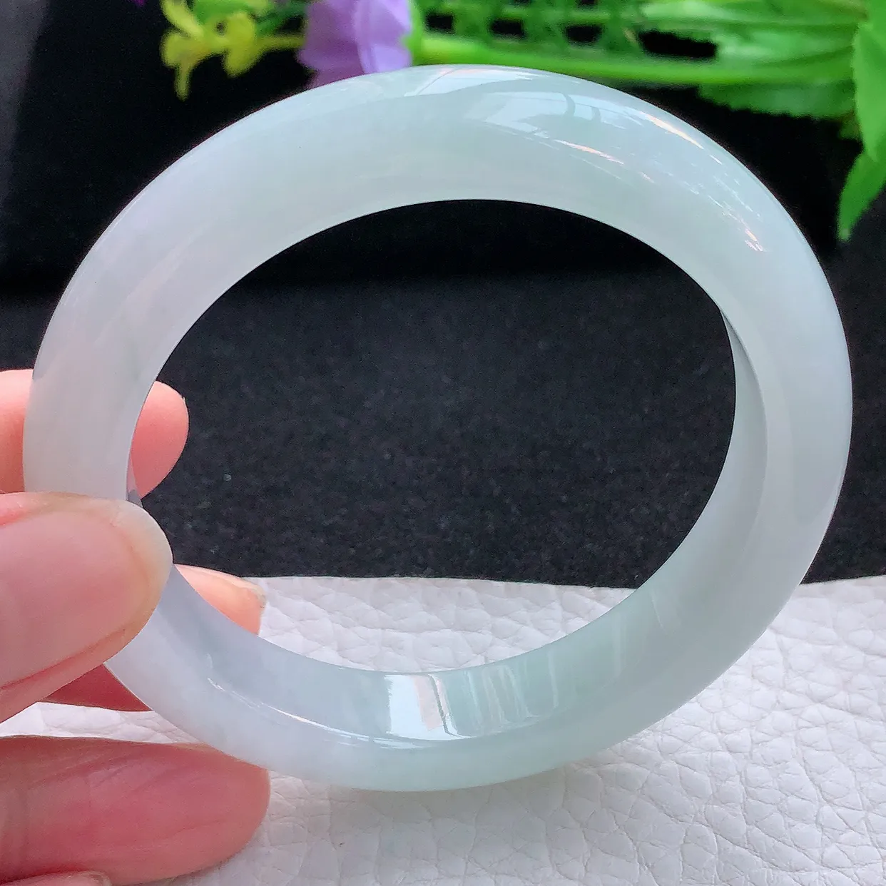 r自然光56.5*12.2*8.8平安镯 翡翠a货玉手镯冰胶宽边珠宝玉手环