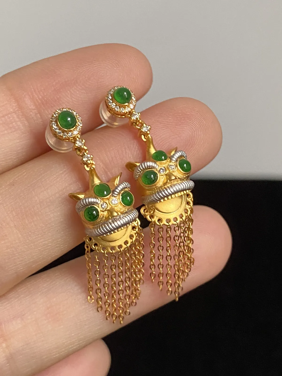 翡翠耳坠，印记：G18K,伴钻石