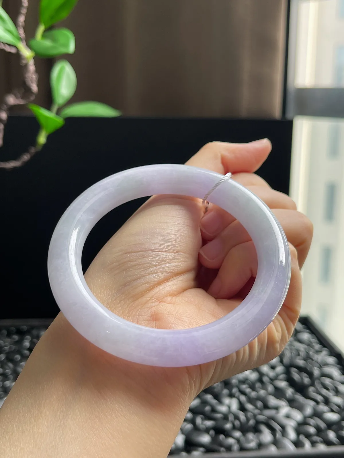 圆镯59圈口，翡翠冰糯种紫色手镯