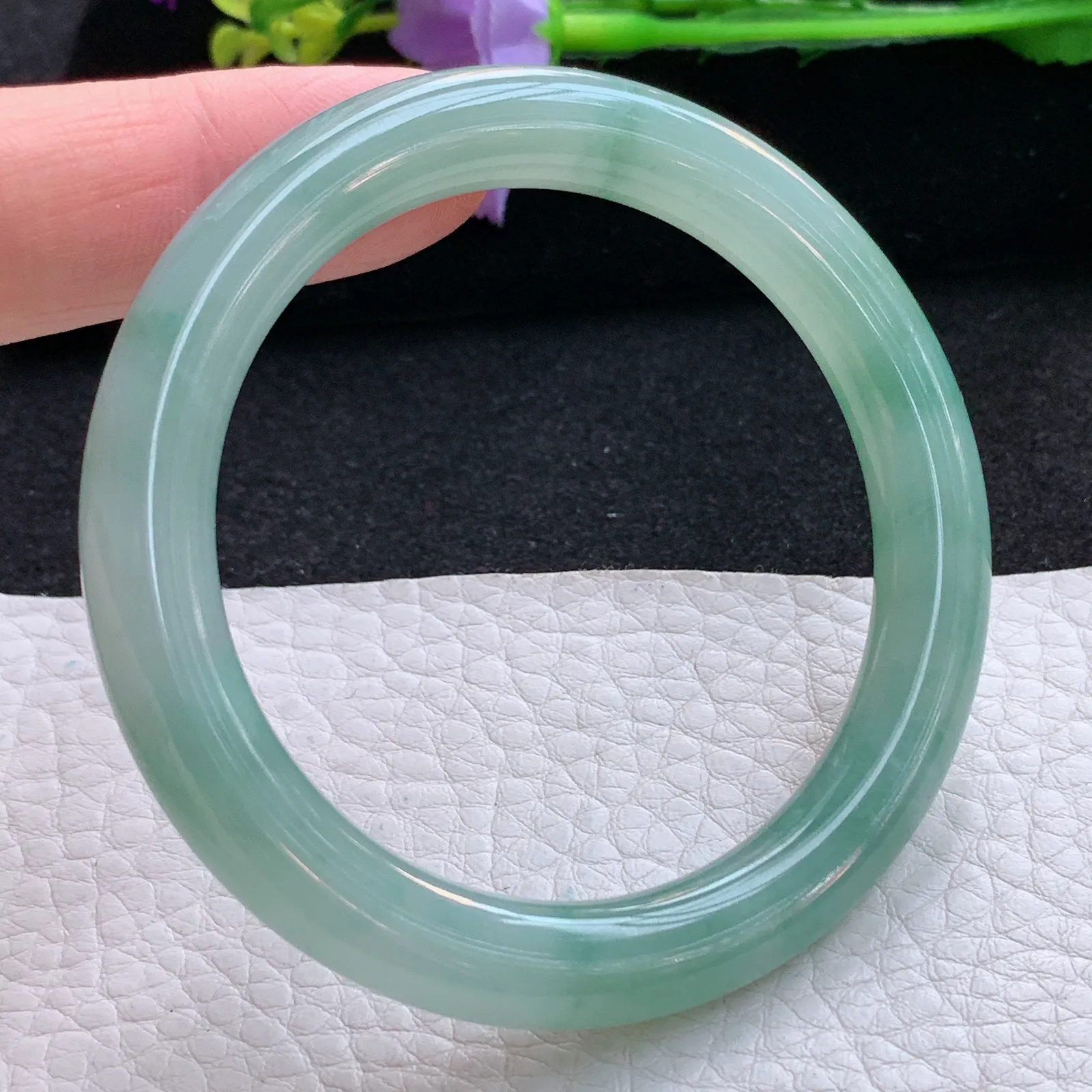 n小圈口52*8.3*8.8叮当镯 翡翠a货玉手镯雅韵圆条珠宝玉手环