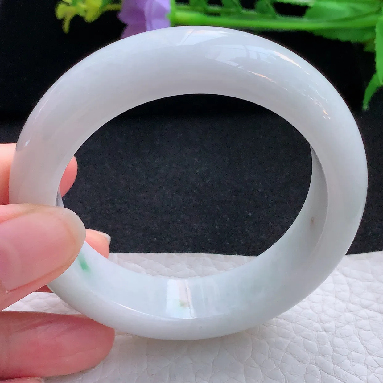 z自然光53.8*15.3*9.3轮胎镯 翡翠a货玉手镯飘花厚装宽边珠宝玉手环