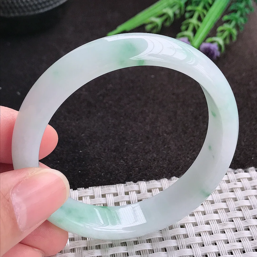 天然A货翡翠55/13.5/7.2老坑秀气冰曲目起胶飘花手镯宽边玉镯