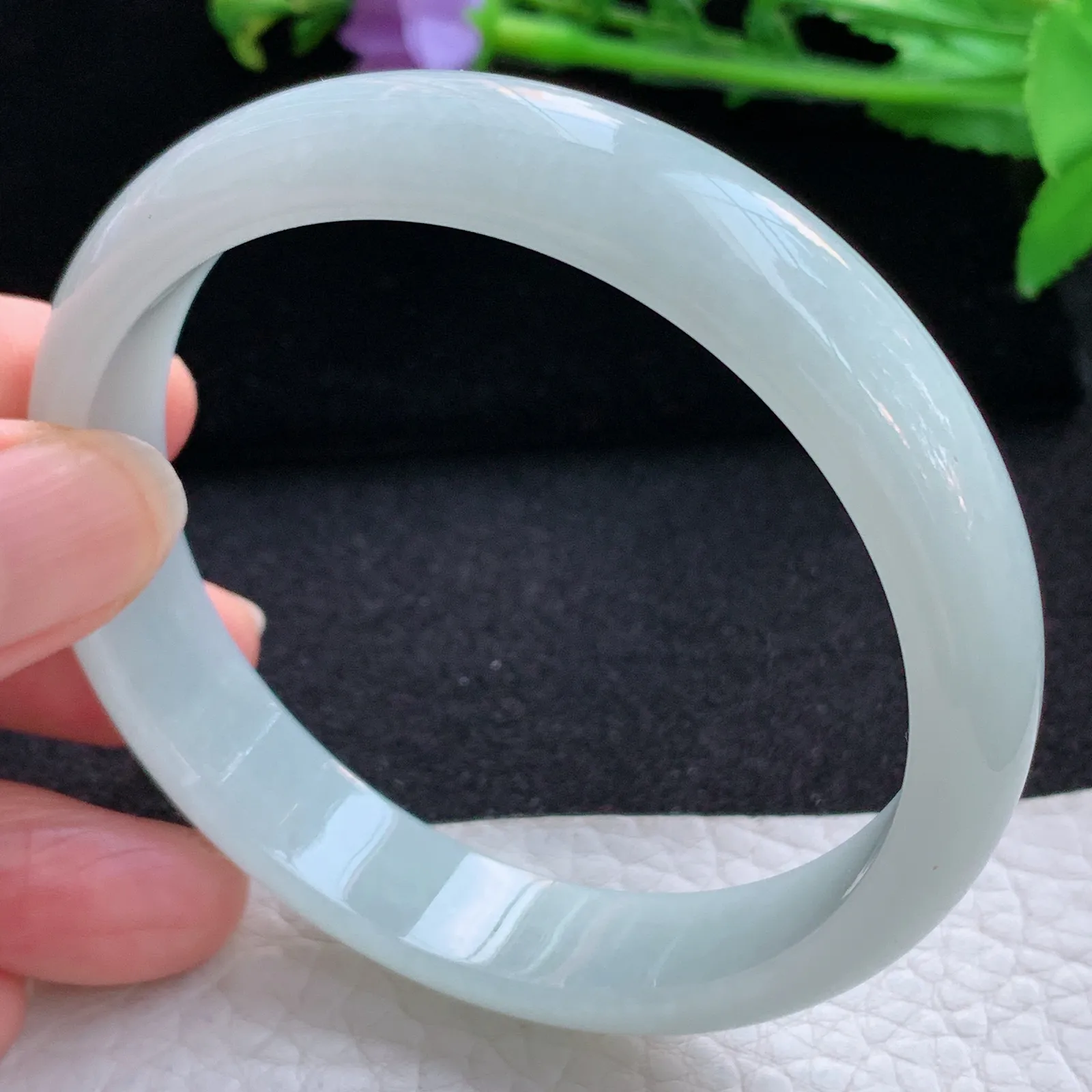 nr自然光59.5*12:6*6.7平安镯 翡翠a货玉手镯浅绿宽边珠宝玉手环