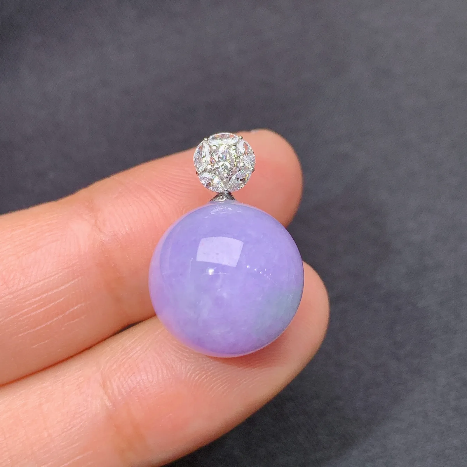 紫罗兰圆珠吊坠，18k金镶嵌，温润细腻，颜色浓郁 cy 尺寸20*13.8