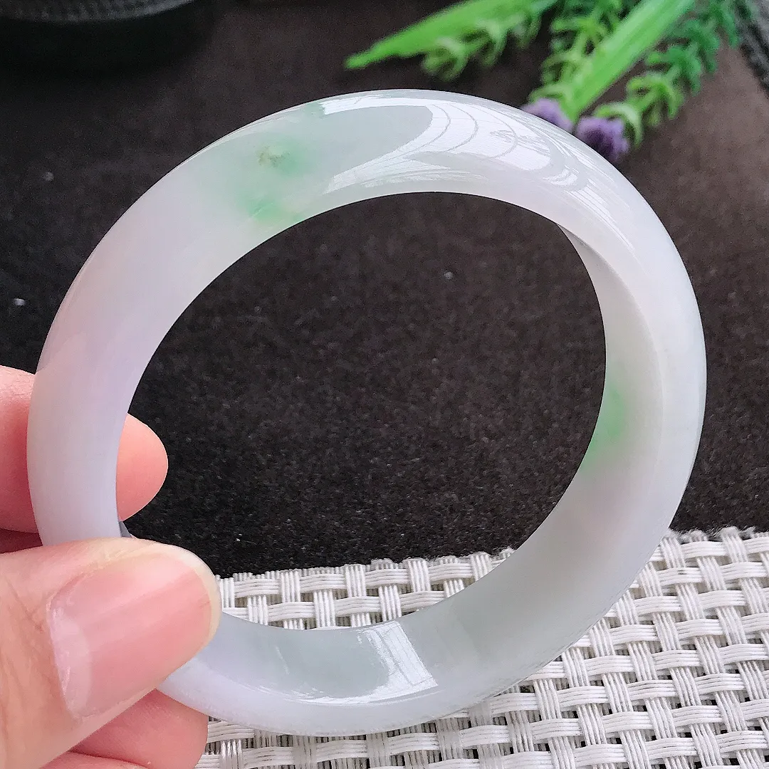 天然A货翡翠57.5/14.9/8.1老坑冰润水灵飘绿手镯宽边玉镯