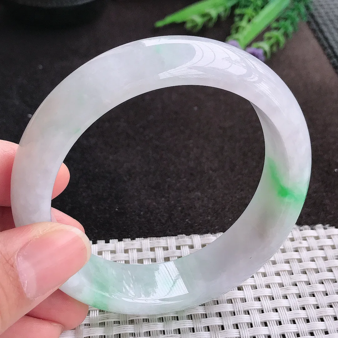 天然A货翡翠60.5/17.4/9老坑温润飘阳绿轮胎手镯宽边玉镯