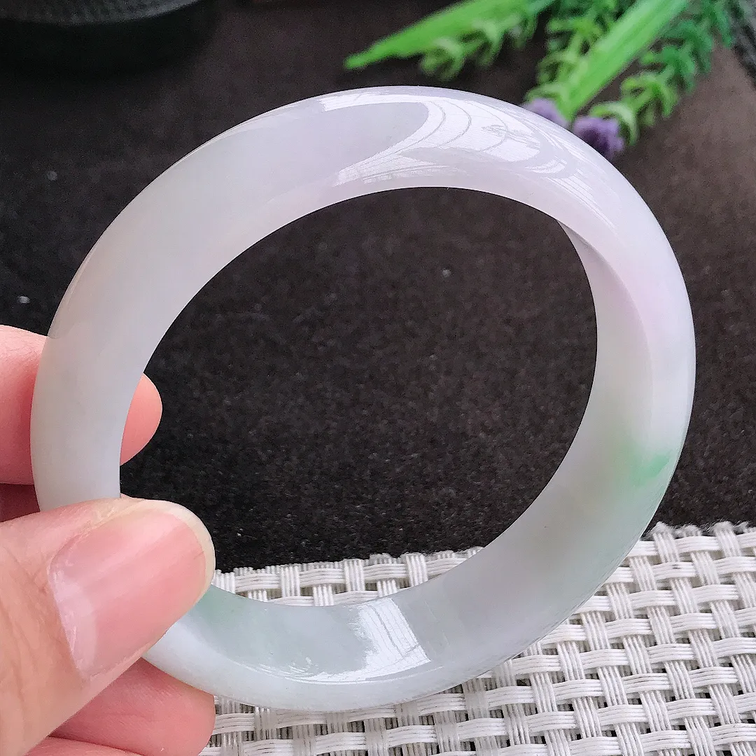 天然A货翡翠57.5/14.9/8.1老坑冰润水灵飘绿手镯宽边玉镯