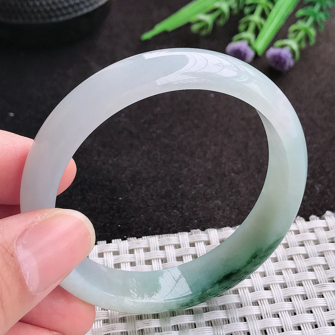 天然A货翡翠53/12.3/6.8老坑精美温润飘花手镯宽边玉镯