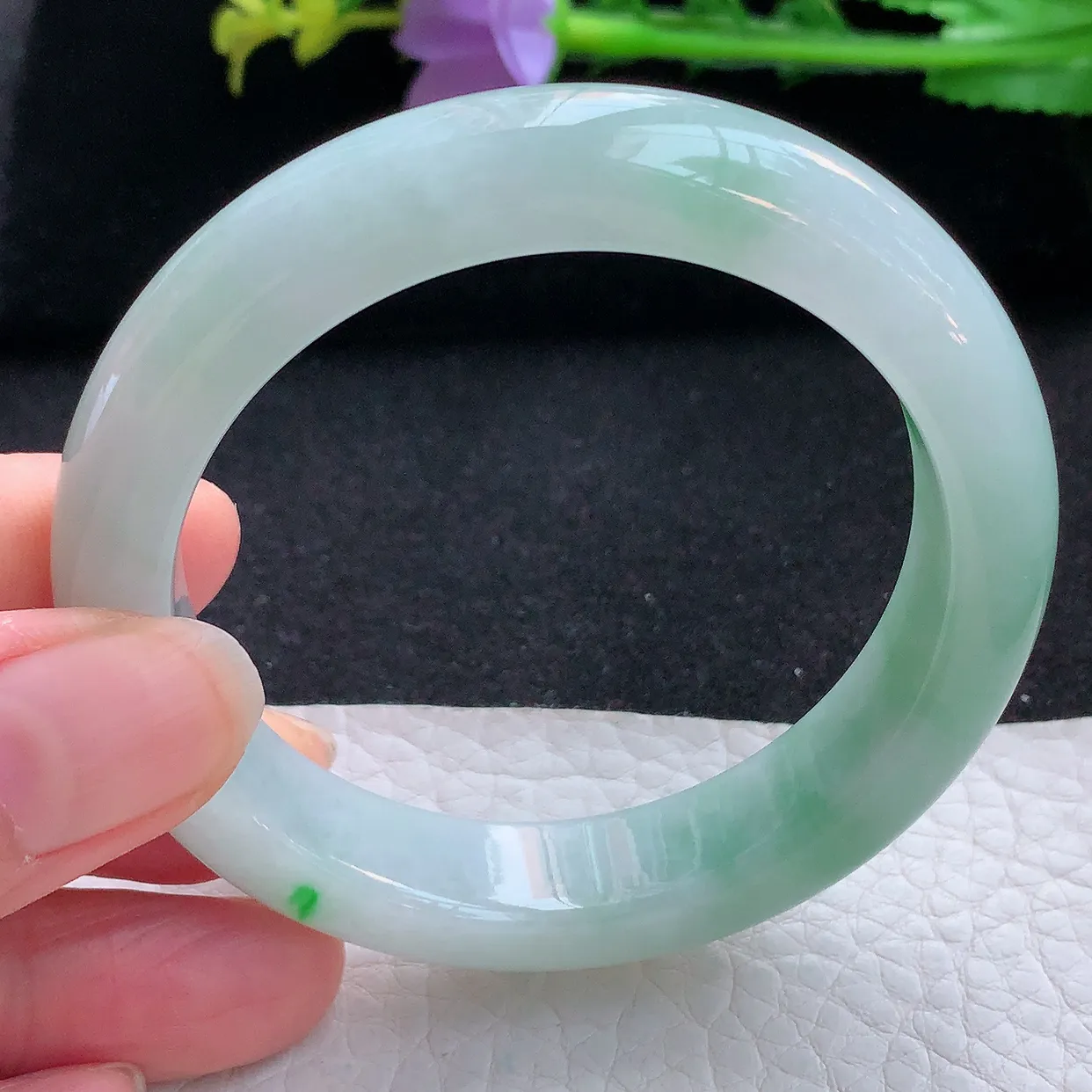 zjf小圈口52.5*12.5*8.3平安镯 翡翠a货玉手镯清新飘绿宽边珠宝玉手环