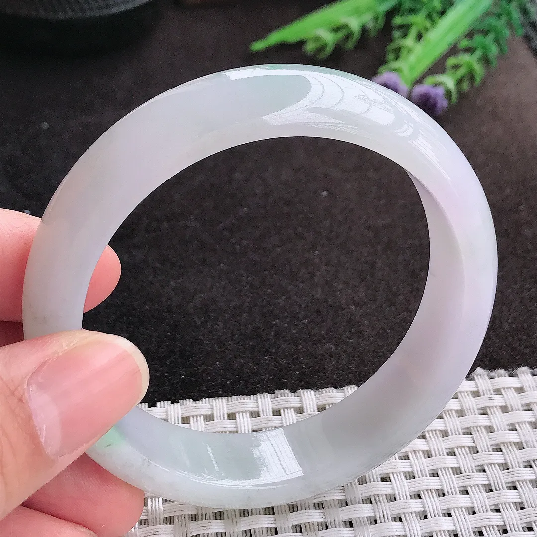 天然A货翡翠57.5/14.9/8.1老坑冰润水灵飘绿手镯宽边玉镯