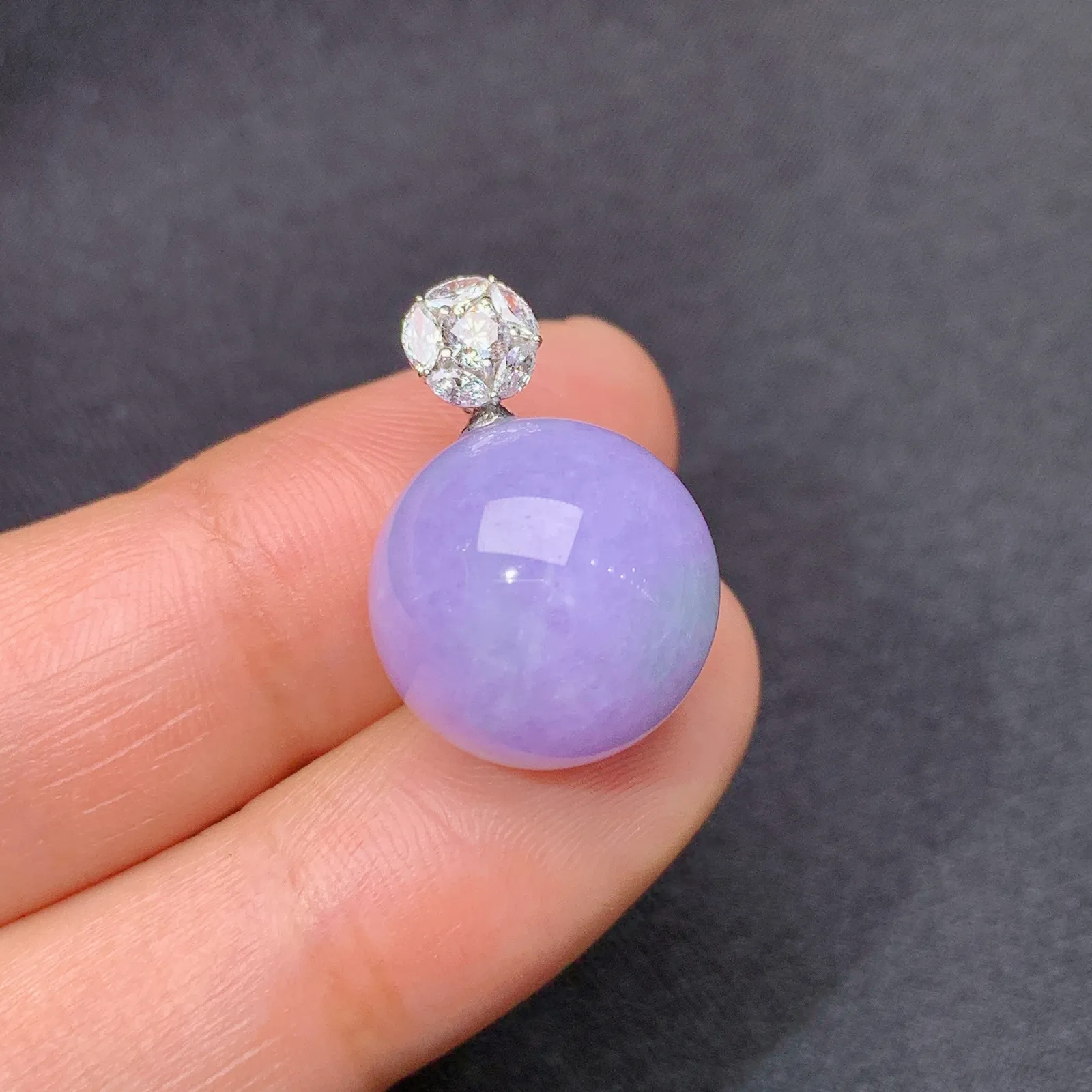 紫罗兰圆珠吊坠，18k金镶嵌，温润细腻，颜色浓郁 cy 尺寸20*13.8