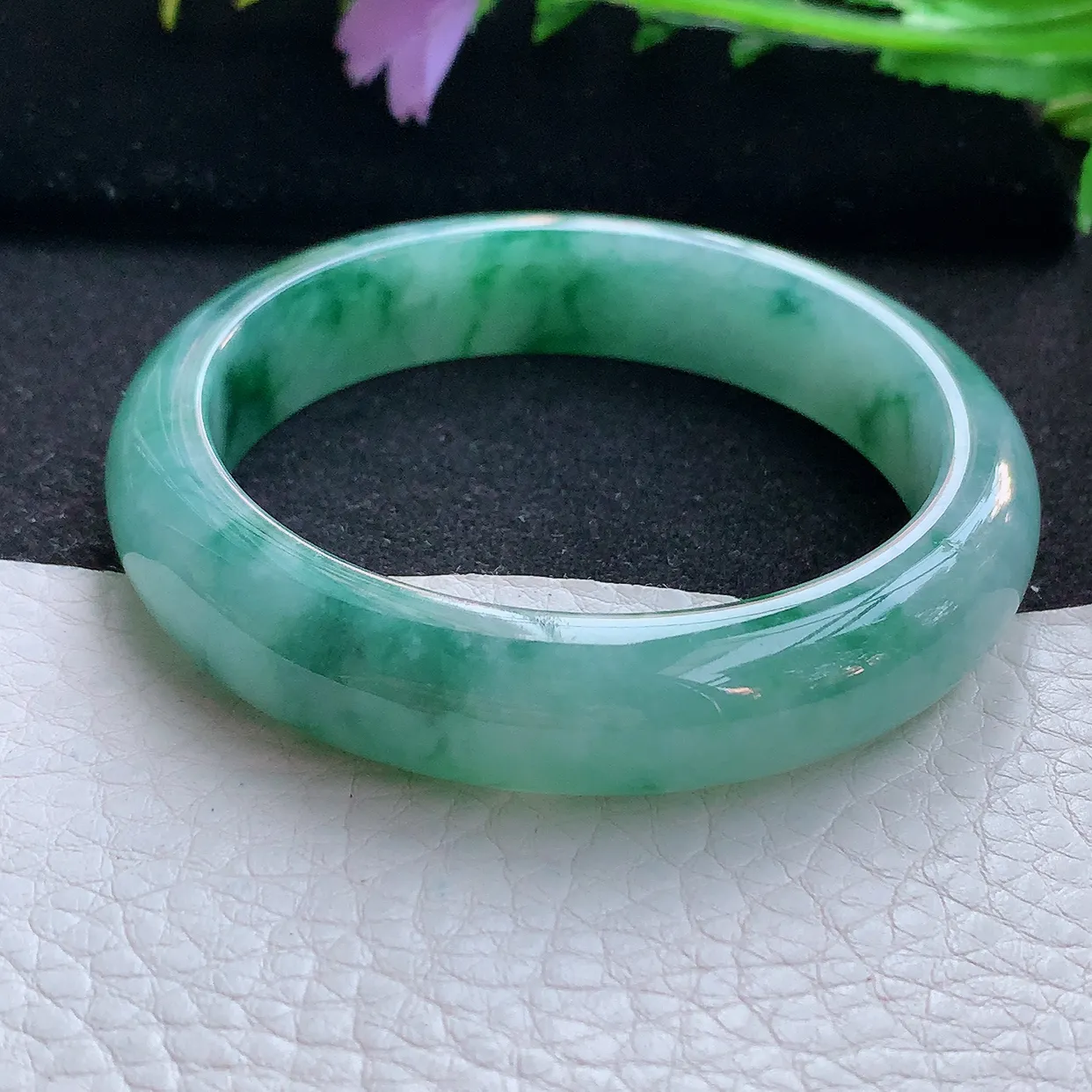 r自然光55*12.3*7.8平安镯 翡翠a货玉手镯冰飘花宽边珠宝玉手环