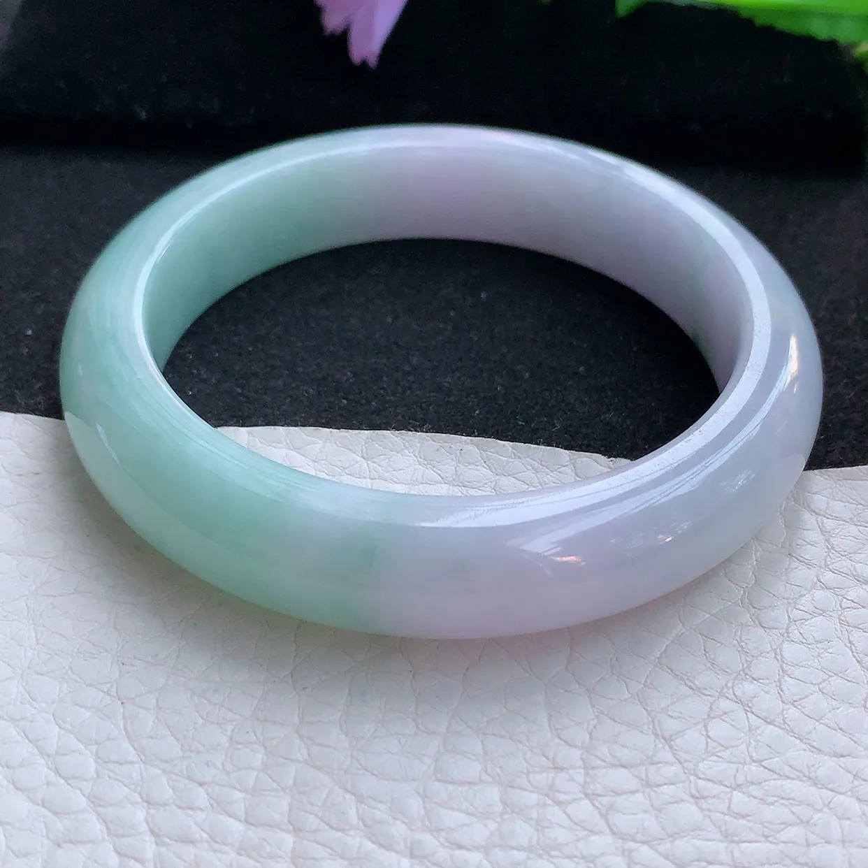 z自然光58*12.8*8.8平安镯 翡翠a货玉手镯春带彩宽边珠宝玉手环