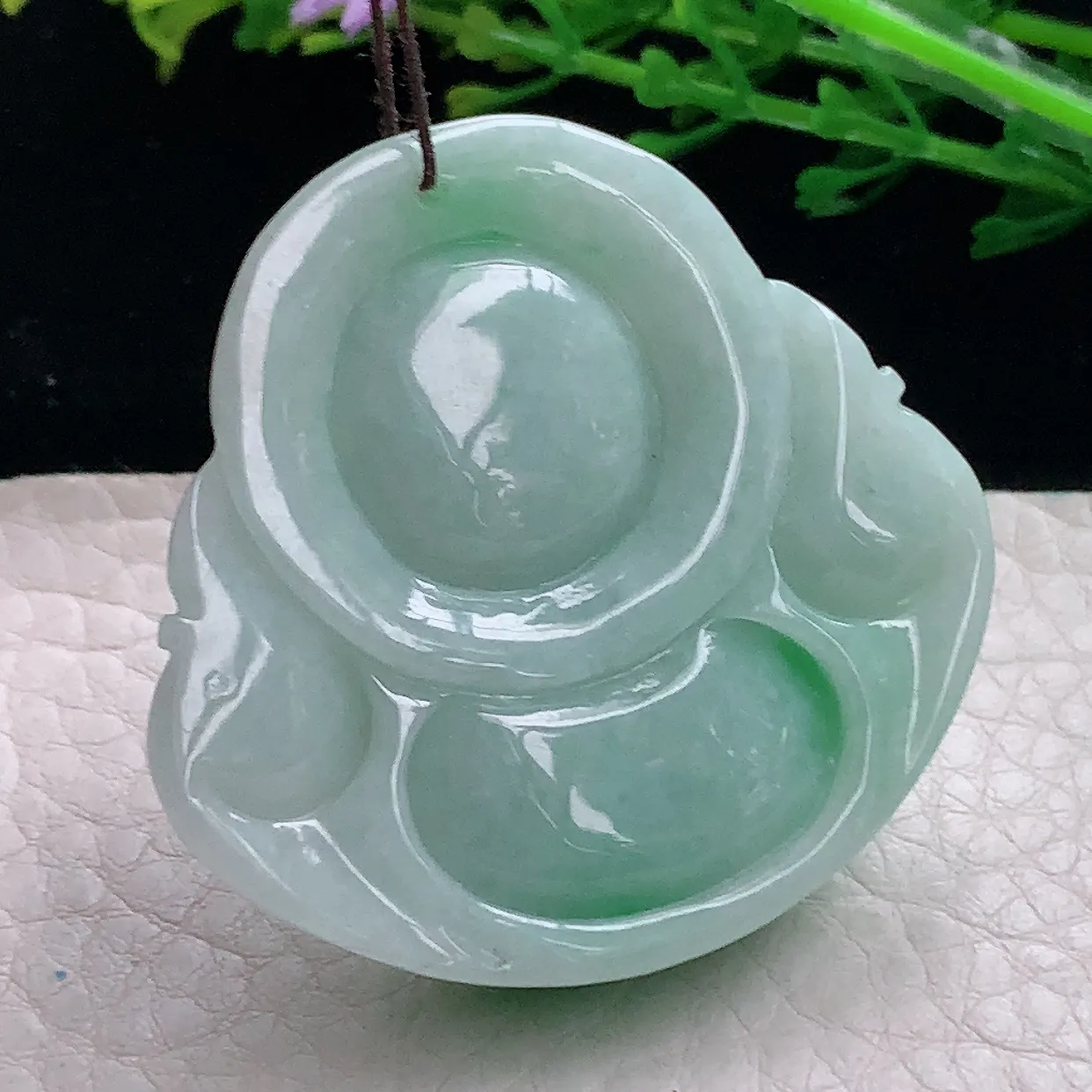 zen自然光42.8*44.3*11缅甸翡翠a货饱满辣绿大佛公 弥勒佛玉吊坠 毛衣坠