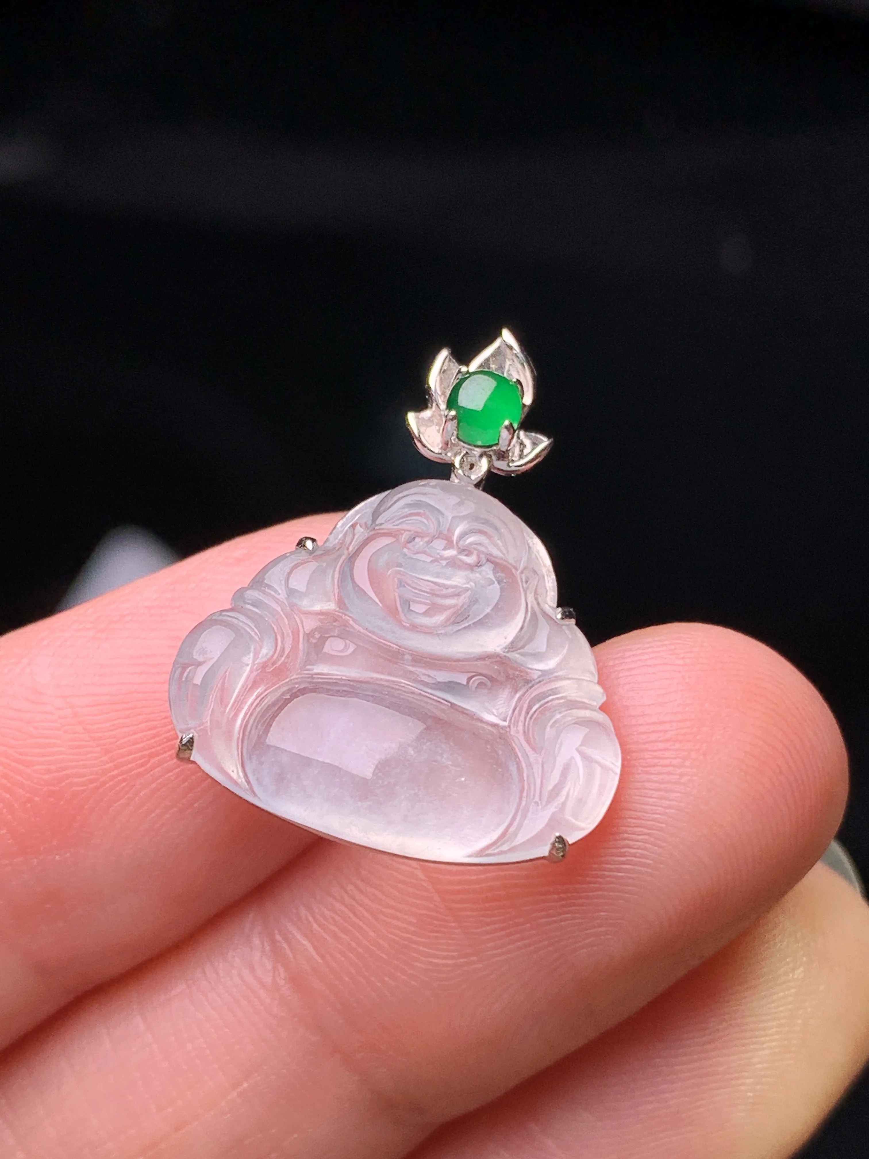 18k金镶嵌冰种佛公吊坠 玉质细腻 水润亮眼 色泽艳丽 整体尺寸22.3*17.7*4.6