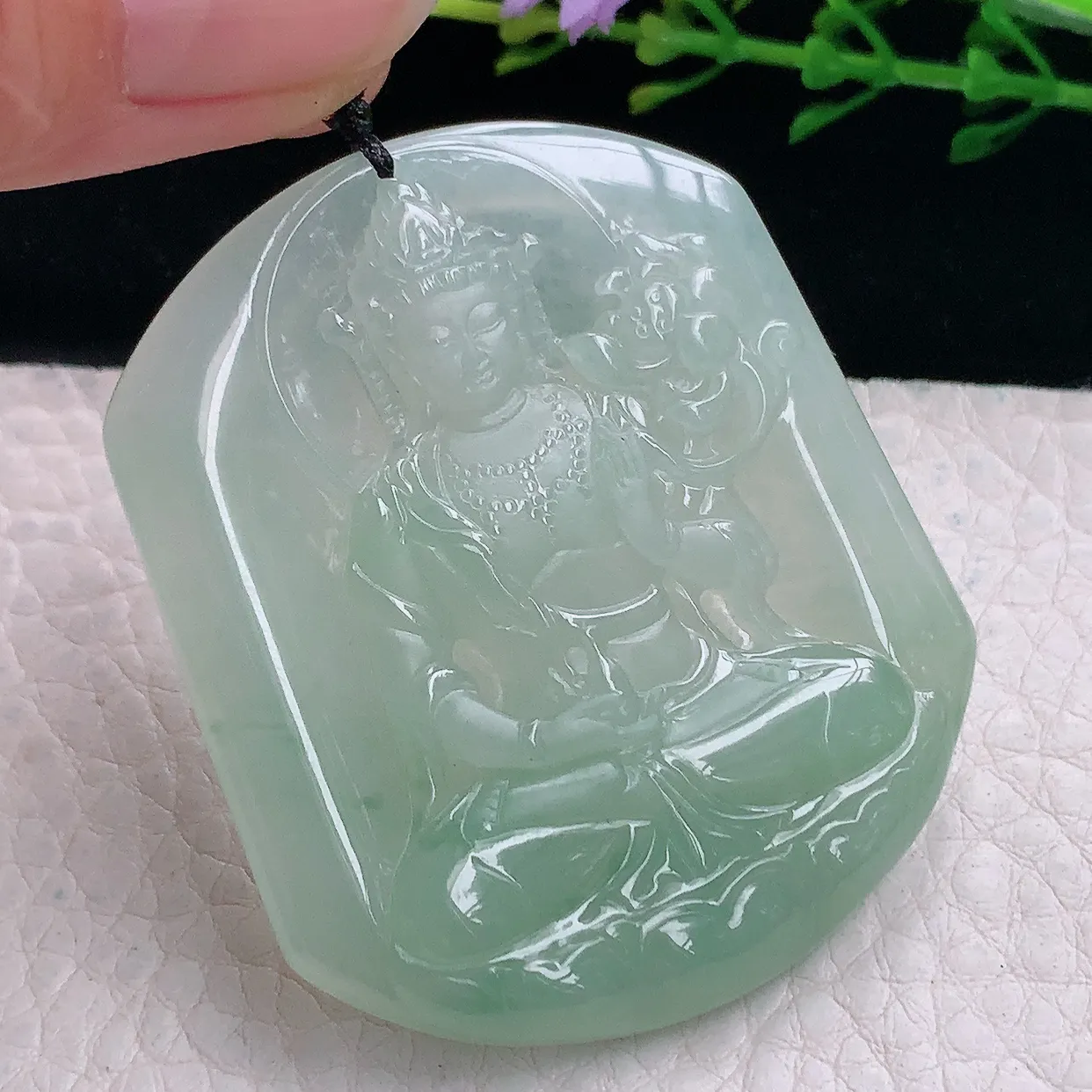 kh自然光51.6*43.9*5.3缅甸翡翠a货冰晴持莲观音吊坠大势至菩萨玉坠