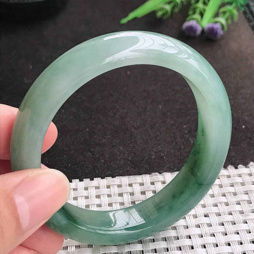 天然A货翡翠54.5/13.5/8.2老坑冰润起胶飘花手镯宽边玉镯