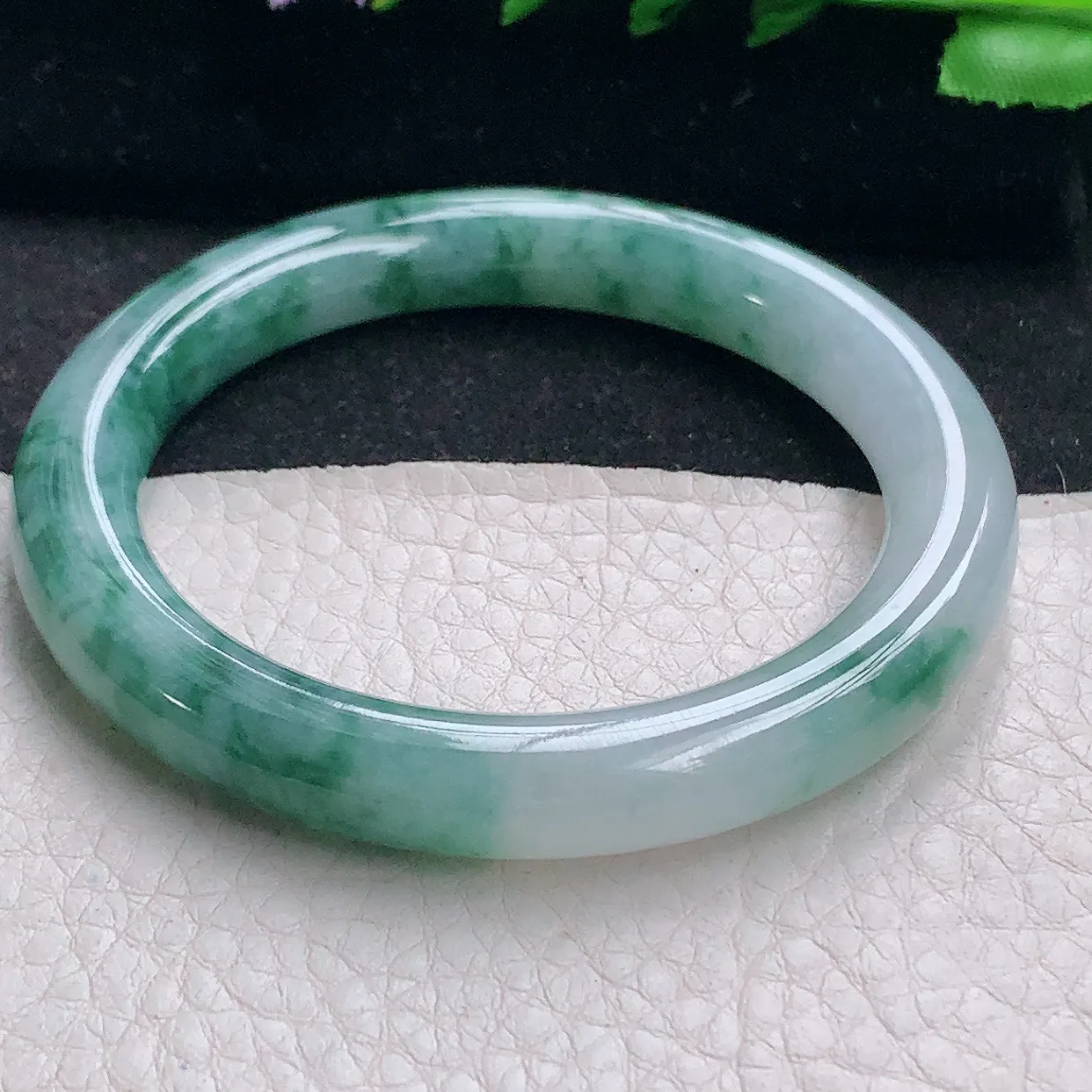 cc自然光53*9*9.2美人镯 翡翠a货玉手镯冰飘花圆条珠宝玉手环