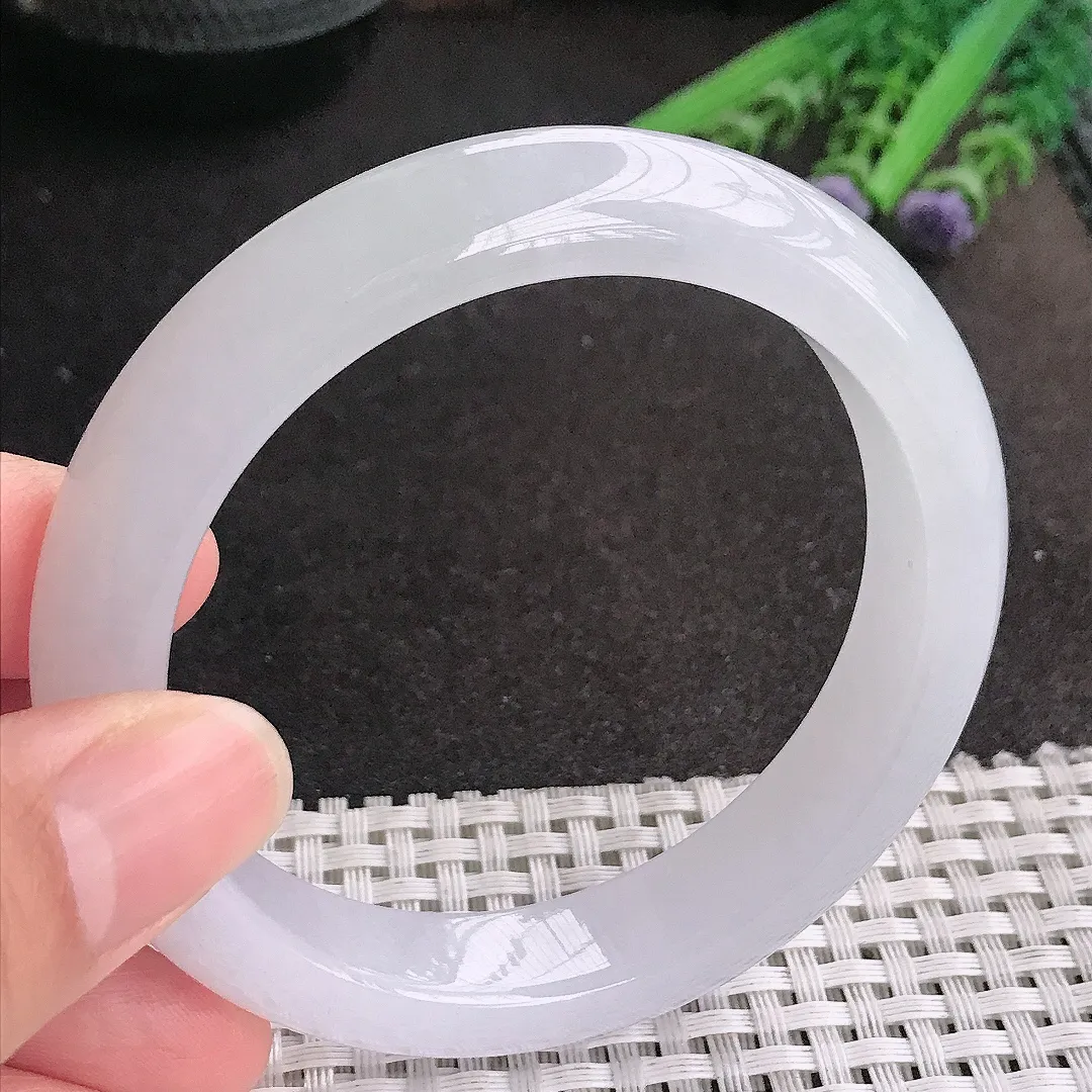 天然A货翡翠57.5/12.7/8.8老坑冰纯起胶月光白冰手镯宽边玉镯