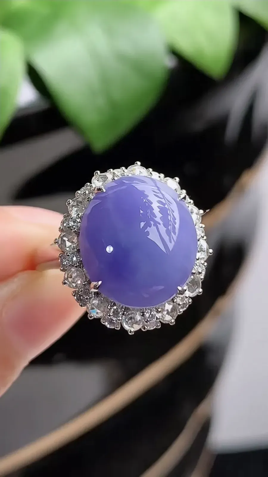 a货翡翠老坑种18K金伴钻镶嵌紫罗兰蛋面戒指 圈口17.4裸石尺寸13.4×12mm 重量6.28g 1207