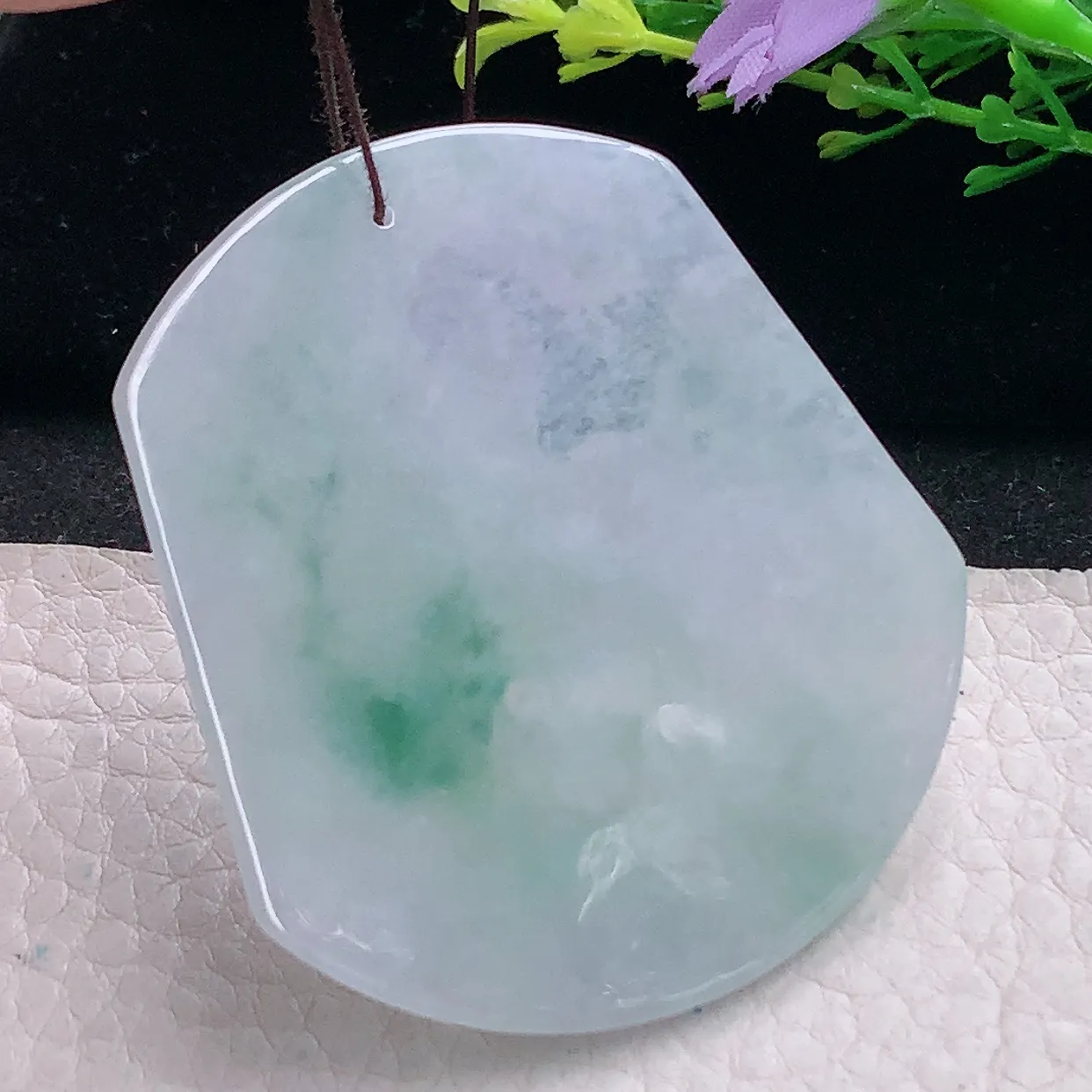 zen自然光56*51*5.3缅甸翡翠a货飘花马到功成 生肖马玉吊坠 玉挂件