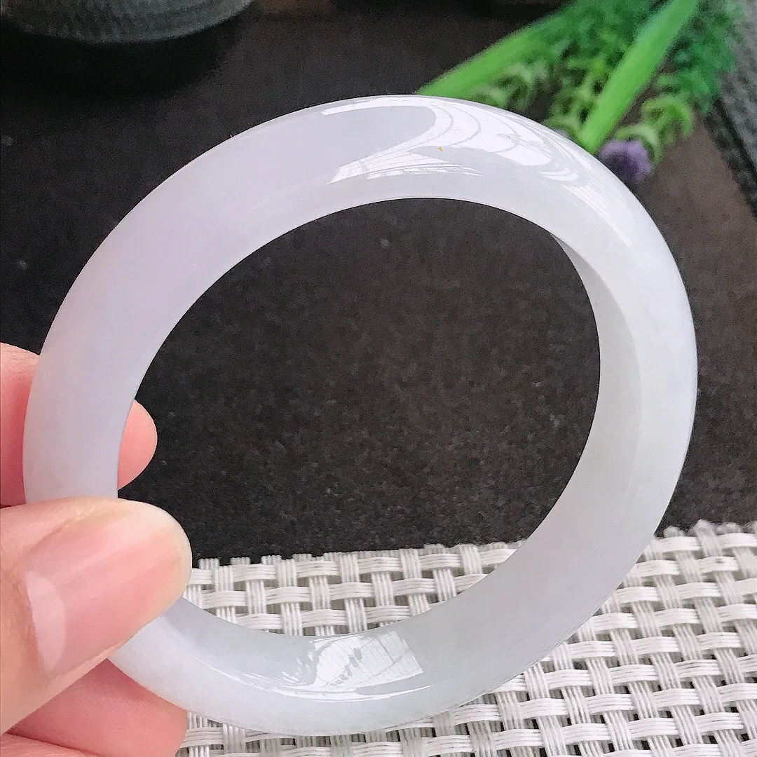 天然A货翡翠57.5/12.7/8.8老坑冰纯起胶月光白冰手镯宽边玉镯