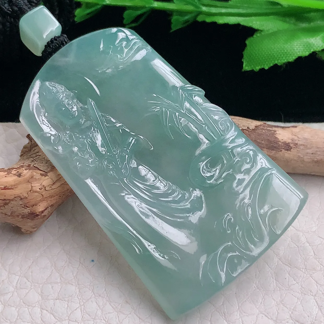 mut自然光55.6*36*5.6天然缅甸翡翠冰晴自在观音 玉观音玉吊坠 玉挂件