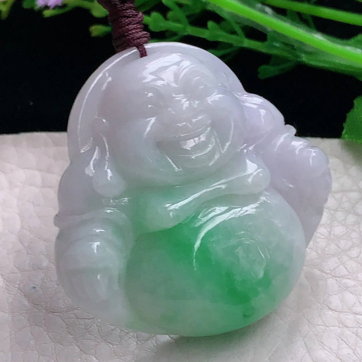 zen自然光44*46*12.3缅甸翡翠a货饱满淡春带彩佛公 弥勒佛玉吊坠 玉挂件