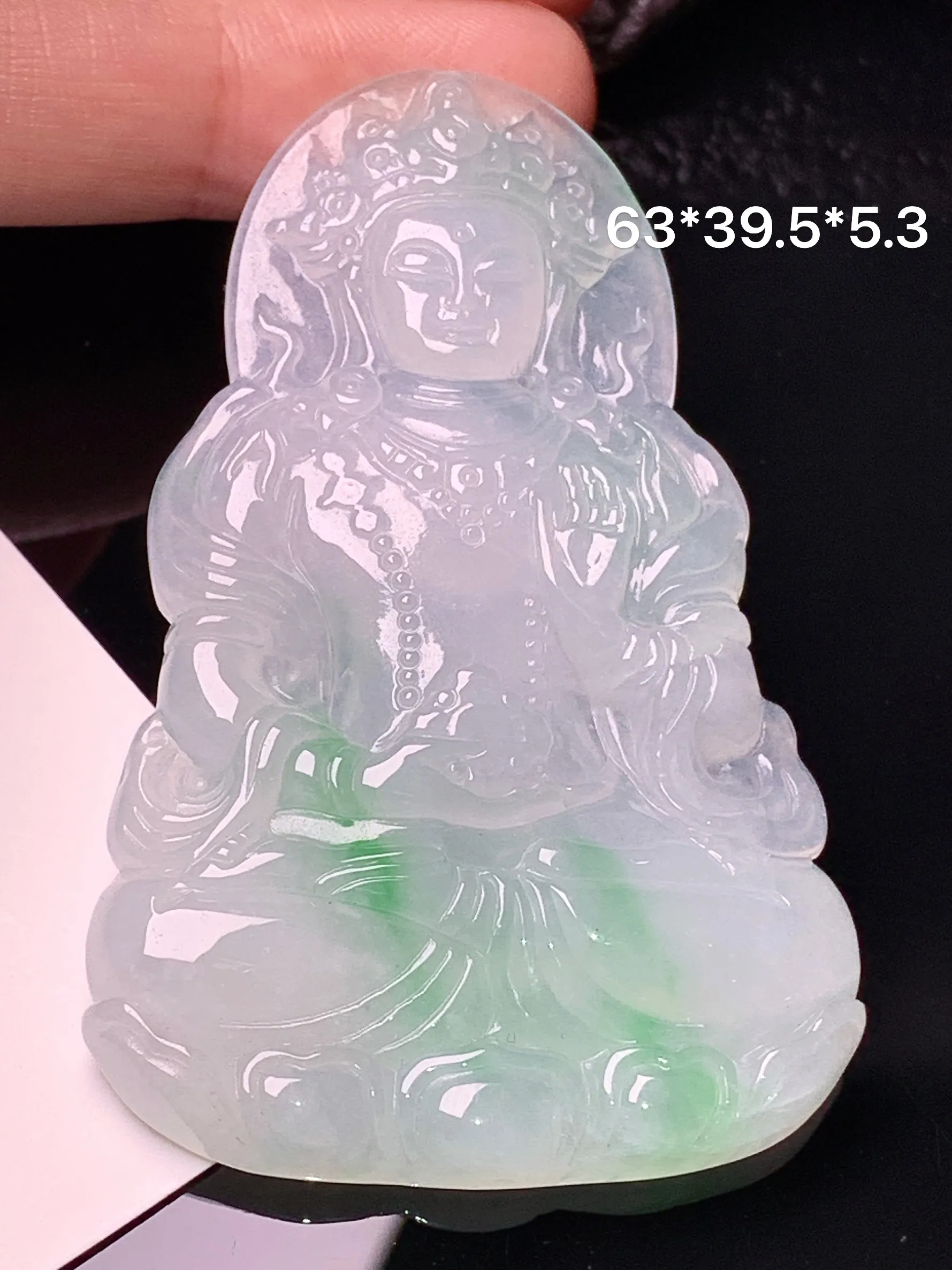 飘绿度母观音菩萨吊坠 玉质细腻 水润亮眼 色泽艳丽 整体尺寸63*39.5*5.3