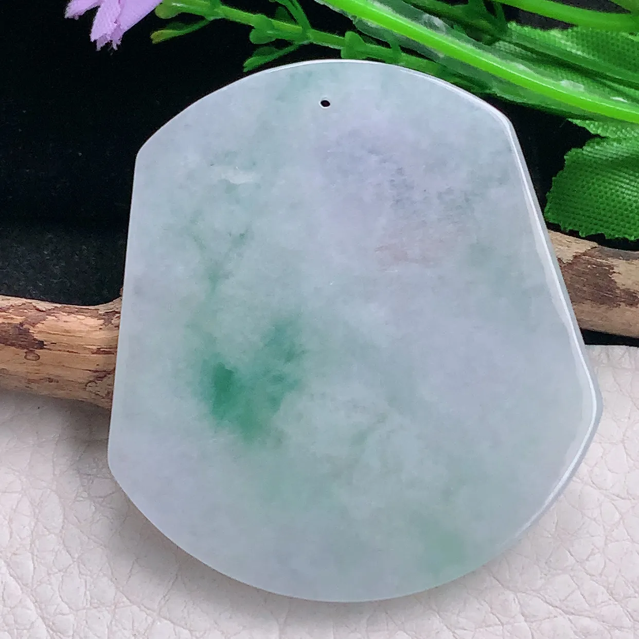 zen自然光56*51*5.3缅甸翡翠a货飘花马到功成 生肖马玉吊坠 玉挂件