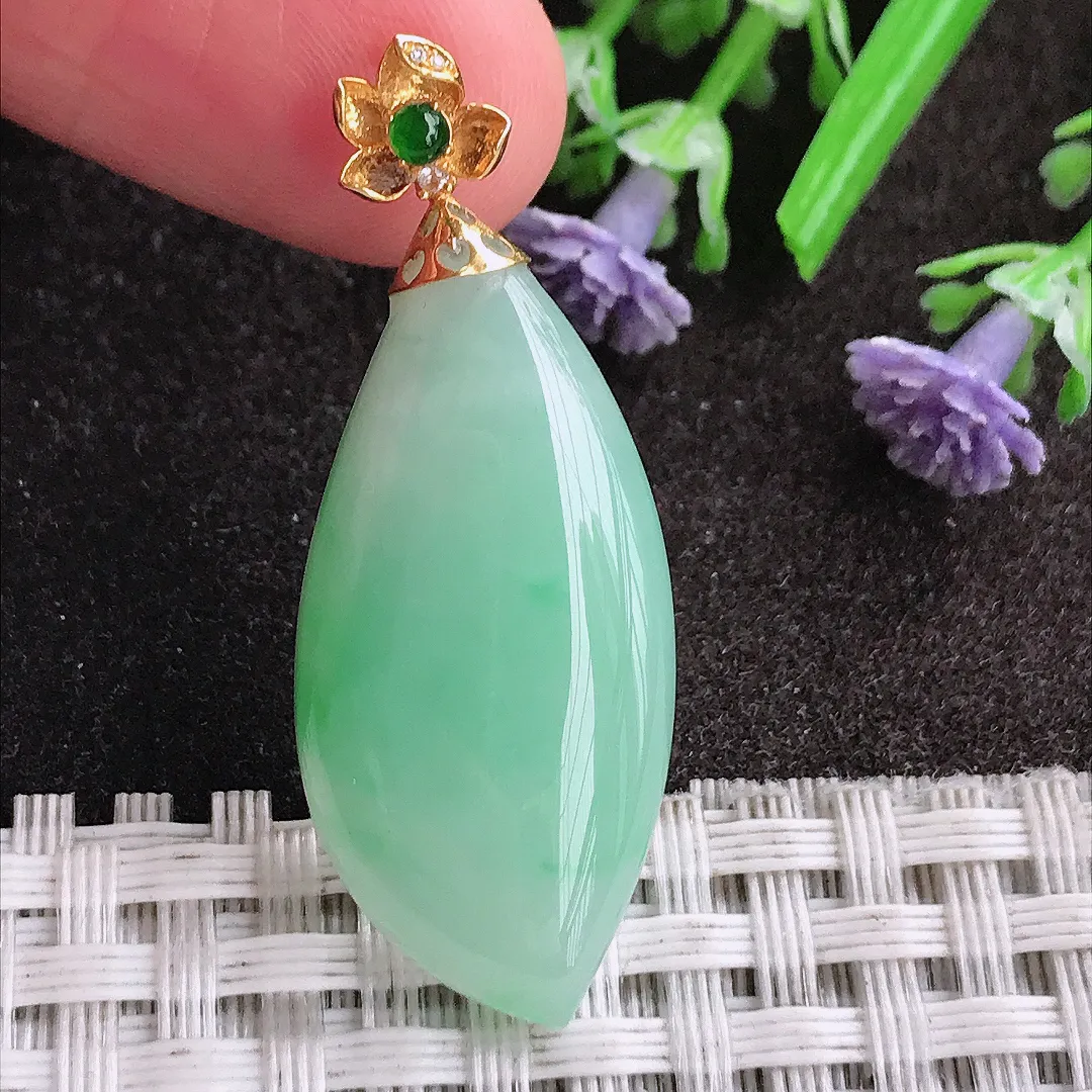 天然A货翡翠32.6/15.4/4.8老坑18k金镶嵌冰润苹果绿随行吊坠翡翠挂件