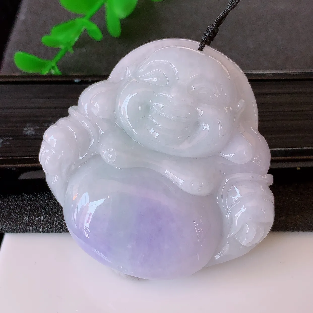 自然光实拍，大件厚装紫罗兰翡翠佛公吊坠，笑口常开，佛公在心中，一生平安幸福，佛公翠色迷人，佩戴佳品！#41.7