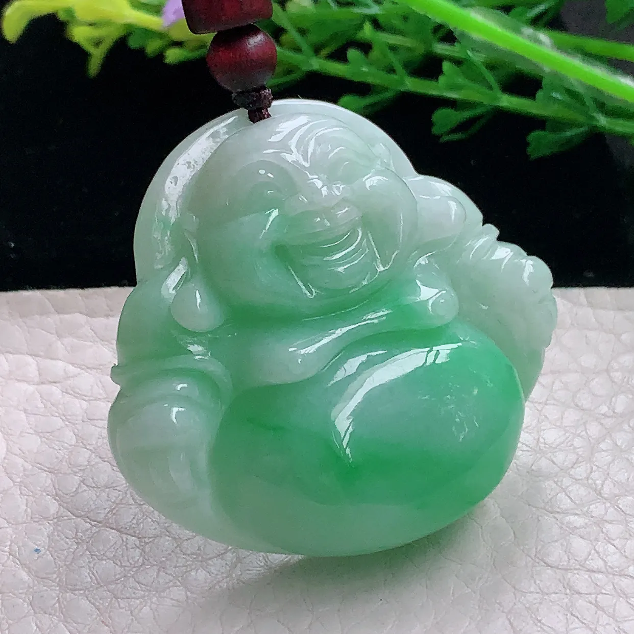 zen自然光41.3*44.8*12.8缅甸翡翠a货饱满飘绿佛公 弥勒佛玉吊坠 毛衣坠