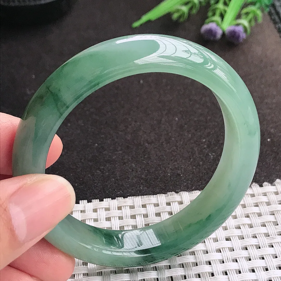 天然A货翡翠54.5/13.5/8.2老坑冰润起胶飘花手镯宽边玉镯