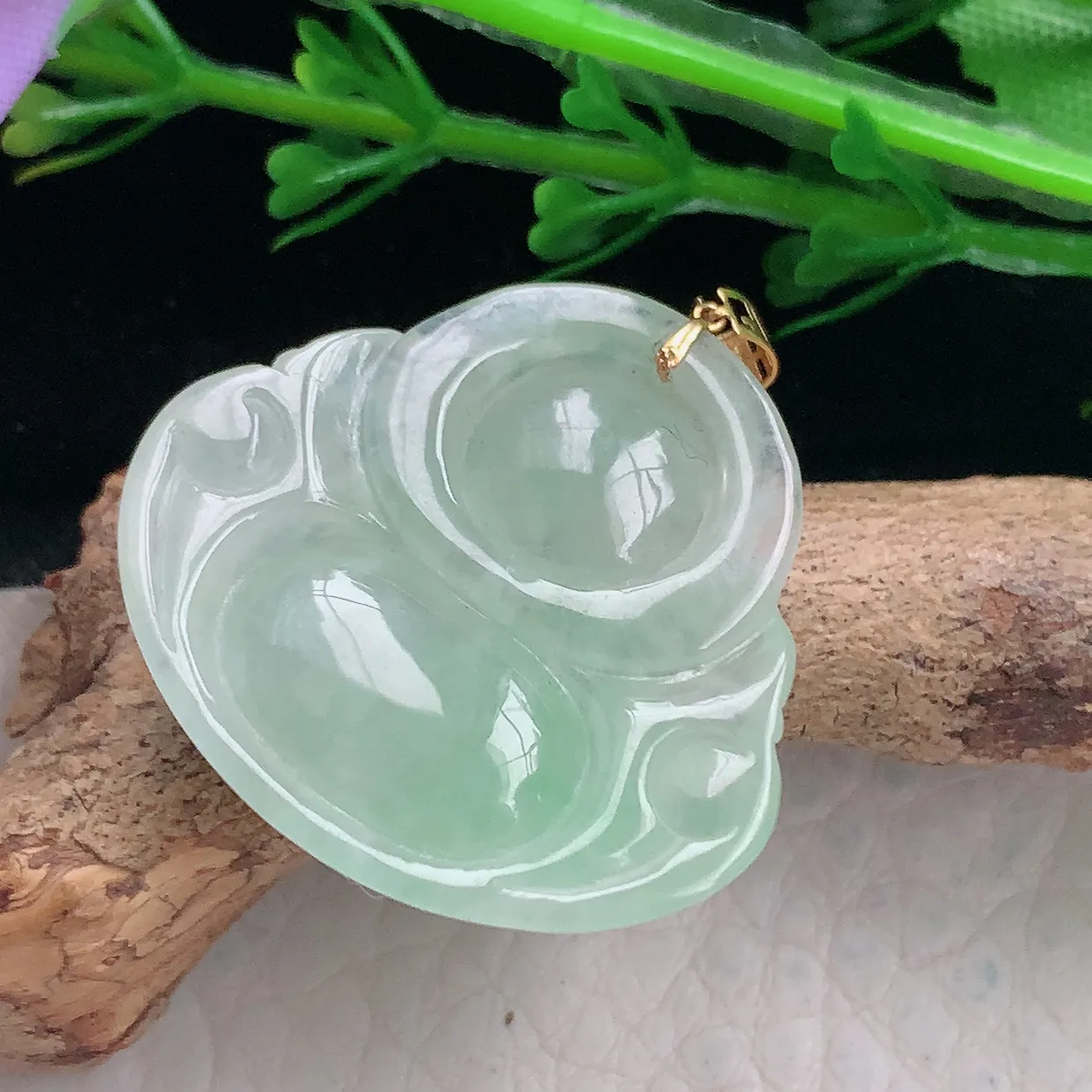 ws自然光25.6*27.8*6.6天然缅甸翡翠冰甜绿佛公 开心佛玉吊坠 玉挂件