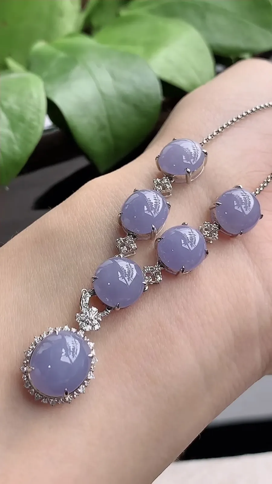 a货翡翠老坑冰种18K金伴钻镶嵌紫罗兰蛋面项链 尺寸10×9×9mm 重量8.85g 1209