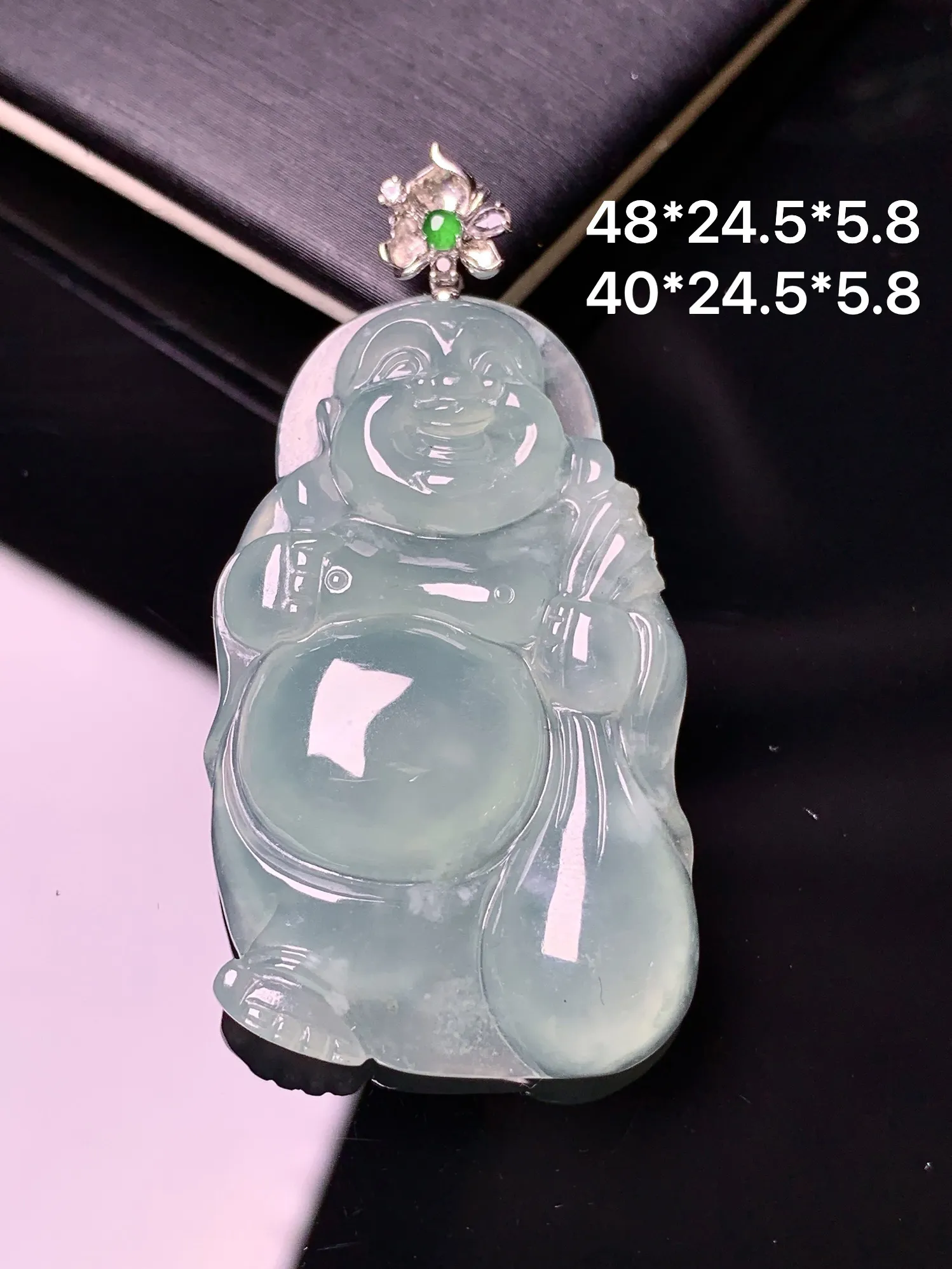 18k金镶嵌冰种佛公吊坠 玉质细腻 水润亮眼 色泽艳丽 整体尺寸48*24.5*5.8