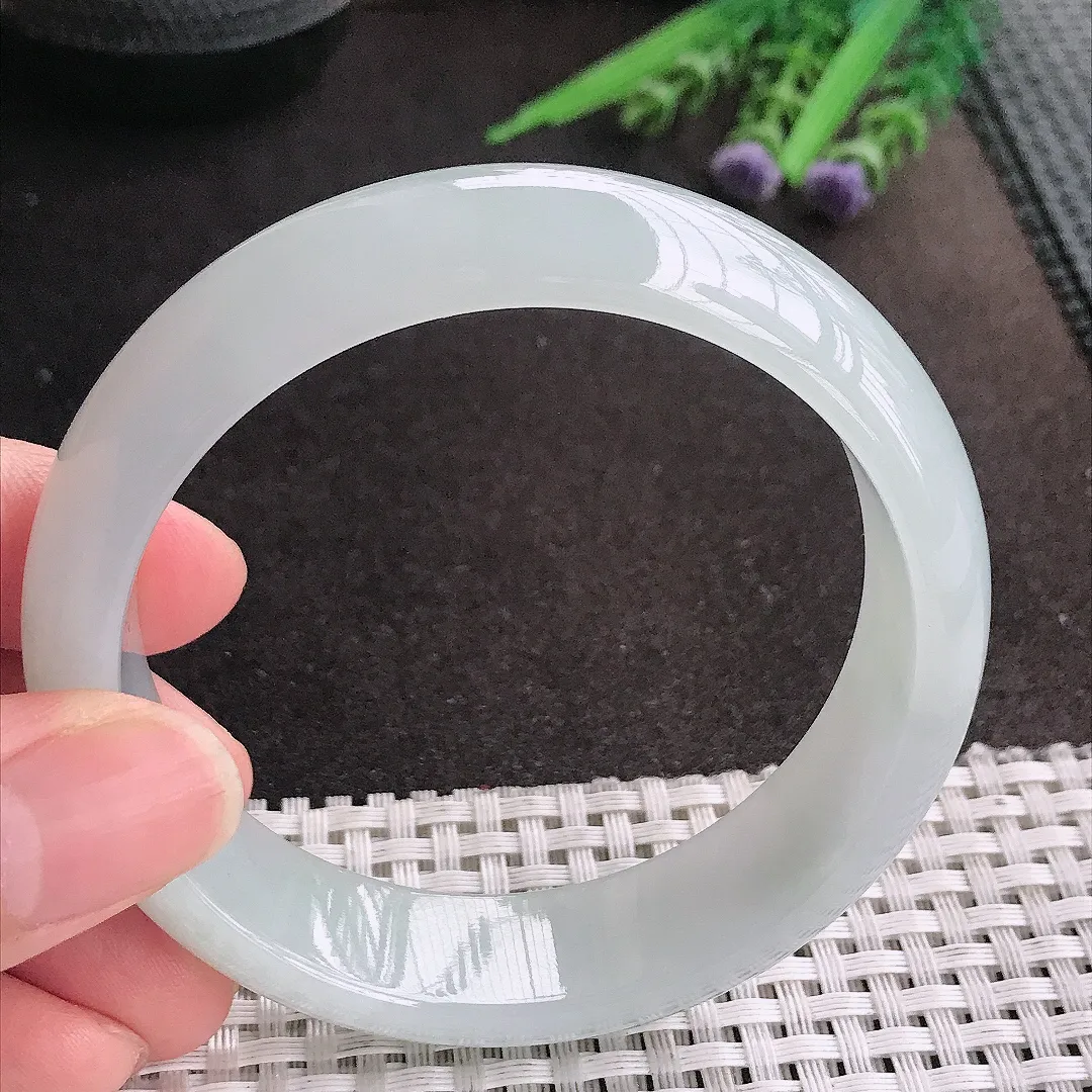 天然A货翡翠59.5/16.5/8老坑冰润起胶月光白轮胎手镯宽边玉镯