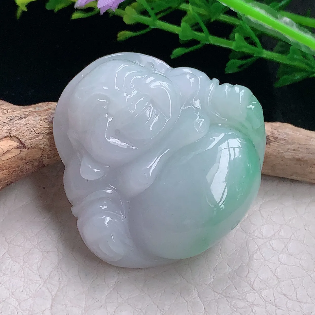 zen自然光38*39.8*12.3缅甸翡翠a货饱满飘花佛公 弥勒佛玉吊坠 玉挂件